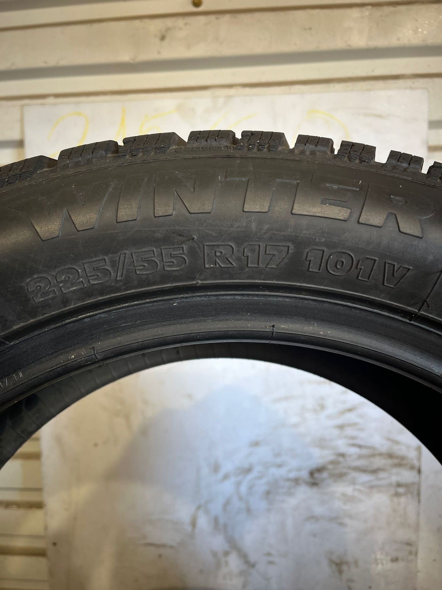 225/55 R17 101V XL, 9mm, 2020: Strial Winter